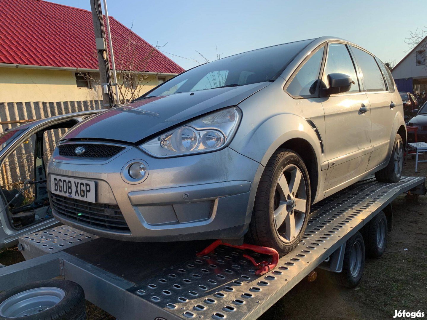 Ford Smax mk1 Zárhíd homlokfal 2006-2014