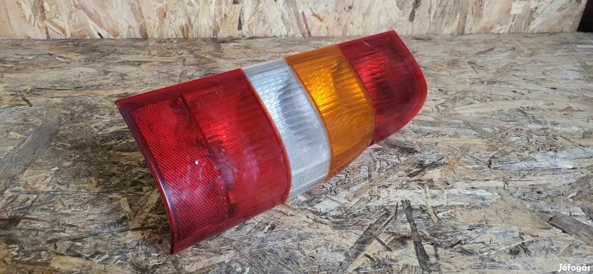 Ford TRANSIT 00- Jobb jobbos hátsó lámpa búra lámpabúra 2773