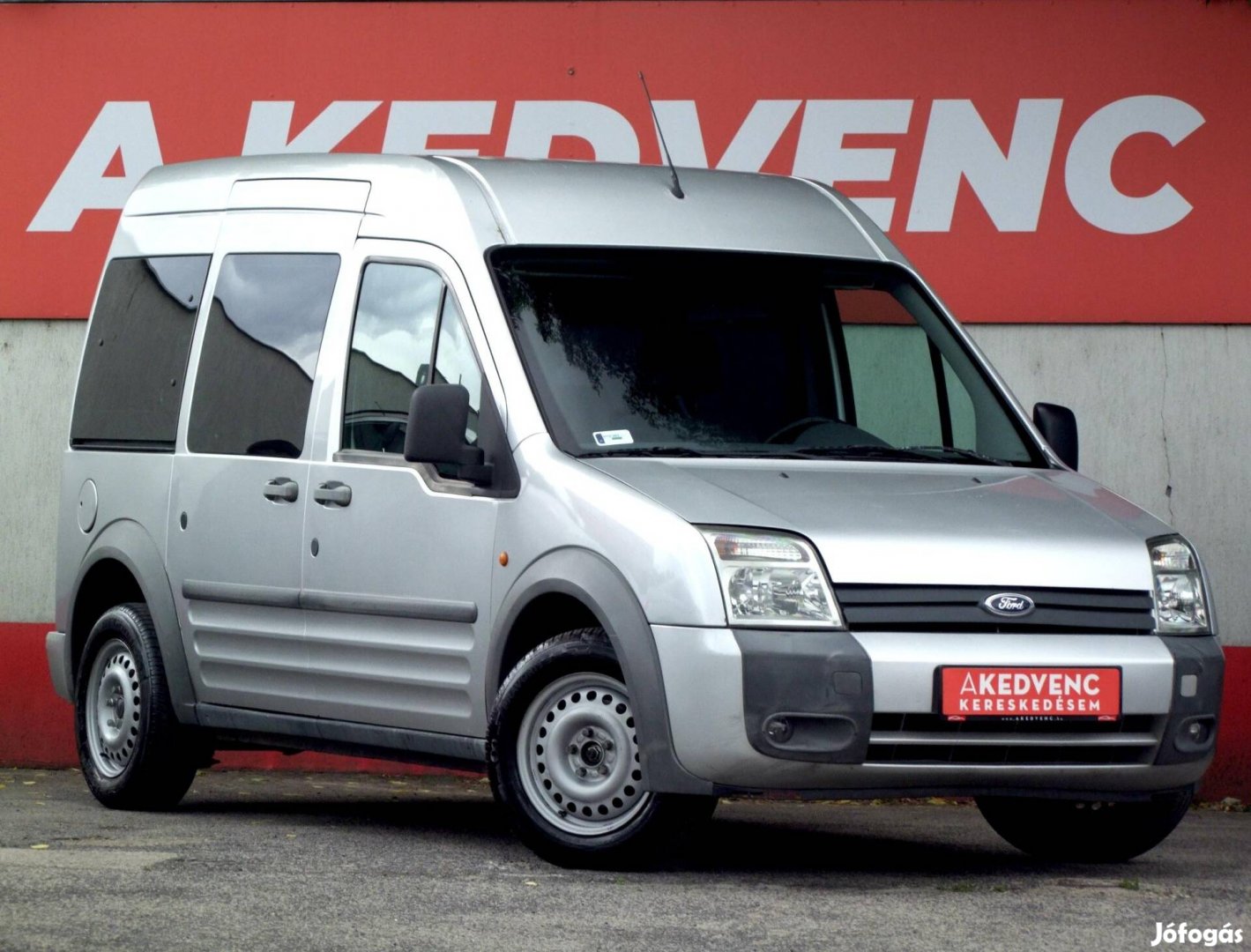 Ford Tourneo Connect 1.8 TDCI 8 személyes Friss...