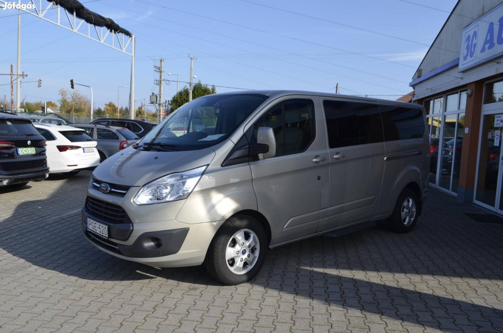 Ford Tourneo Custom 2.0 TDCi 310 L2H1 Titanium...