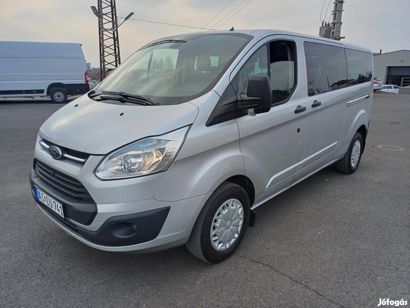 Ford Tourneo Custom 2.2 TDCi 300 LWB Ambiente