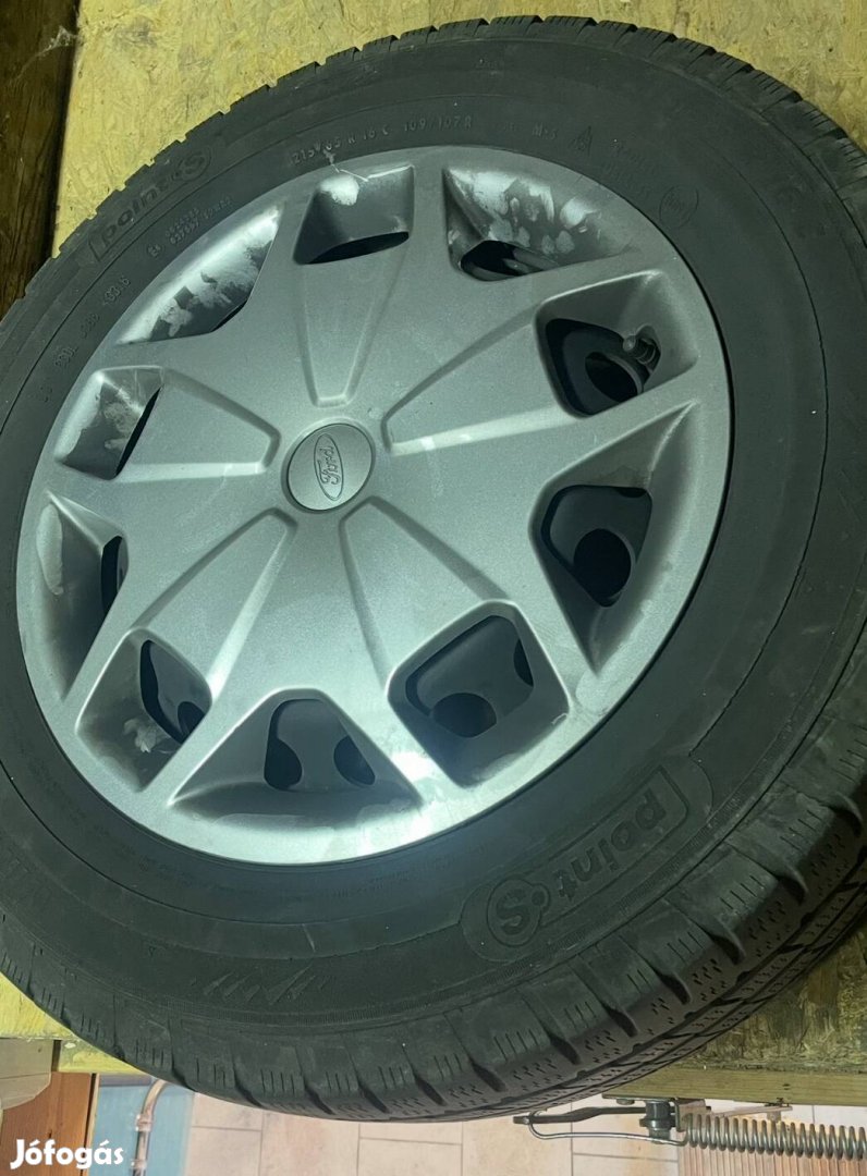 Ford Tourneo Custom Lemezfelni Dísztárcsával !