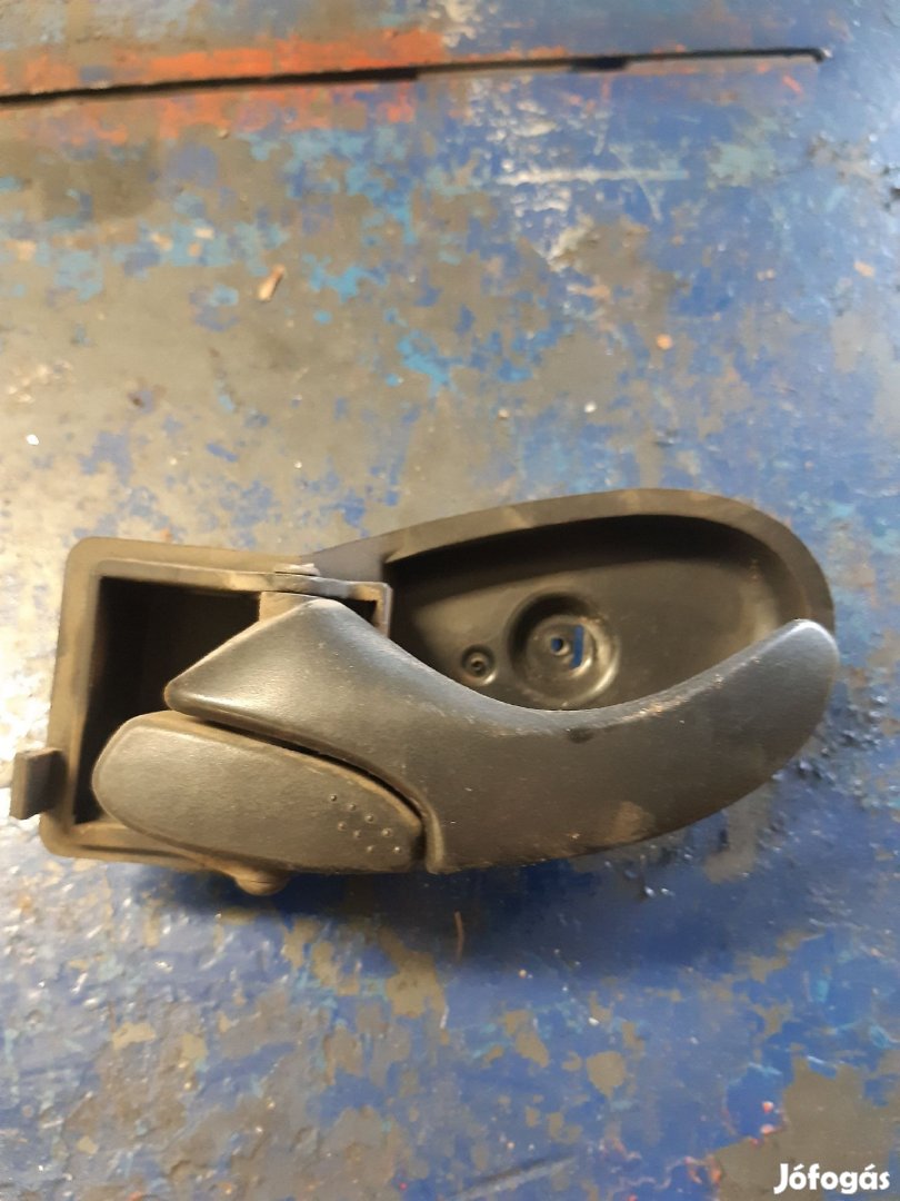 Ford Transit 00-06 Bal Első Belső Ajtókilincs