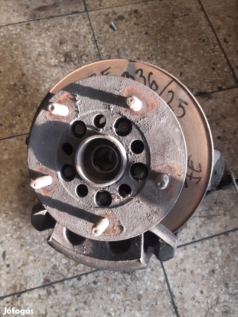 Ford Transit 00-06 Jobb Első Csonkállvány Kerékaggyal