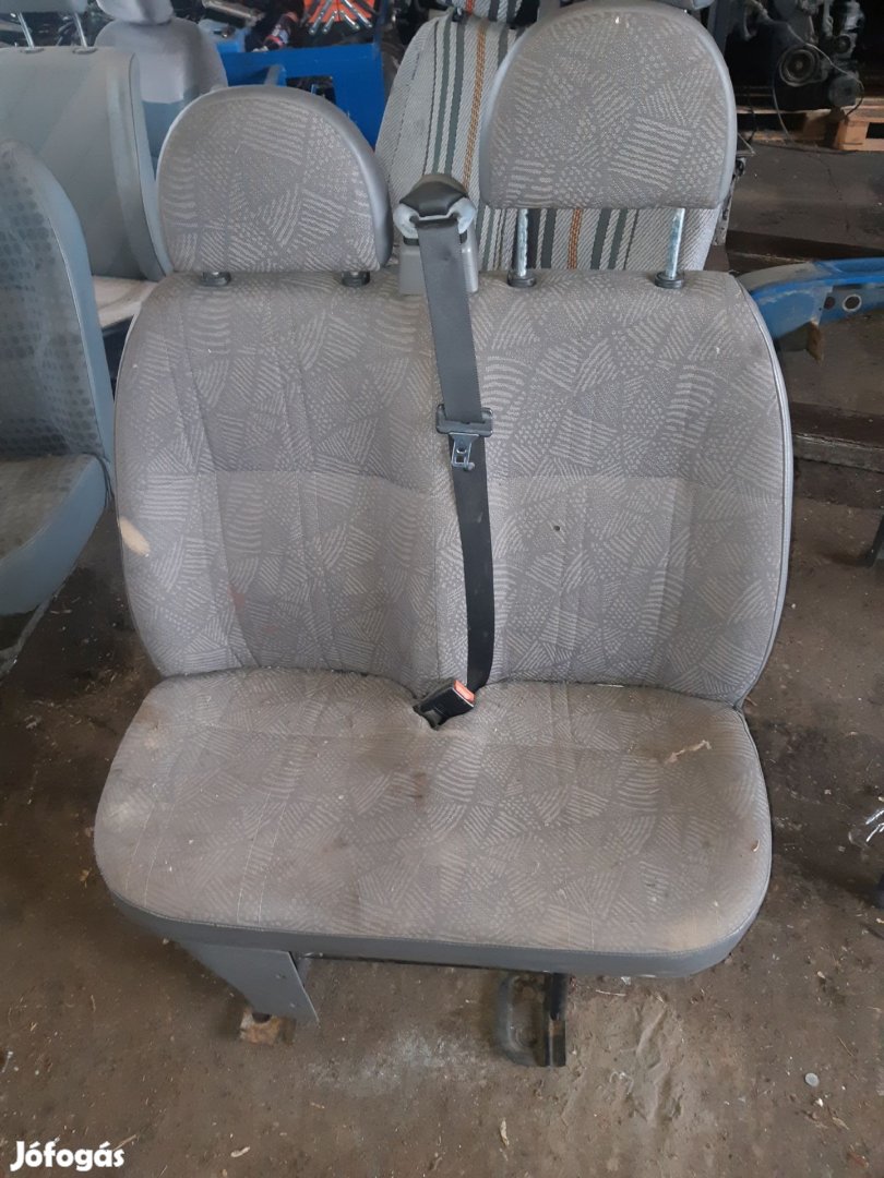 Ford Transit 00-06 Jobb Első Ülés