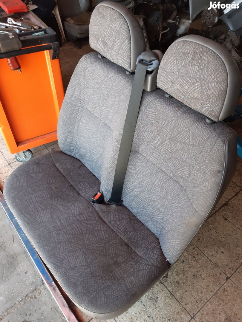Ford Transit 00-06 Jobb Első Ülés