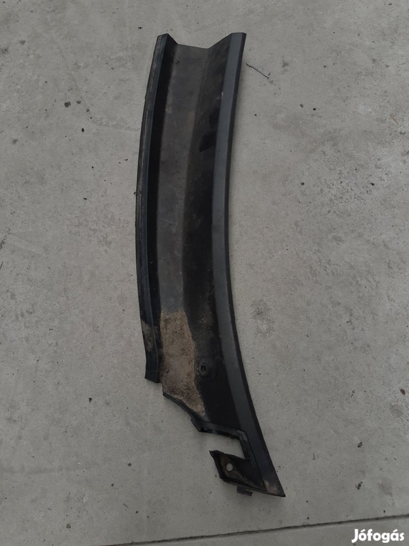 Ford Transit 06-13 Bal Első Ablaktörlő Takaró Burkolat