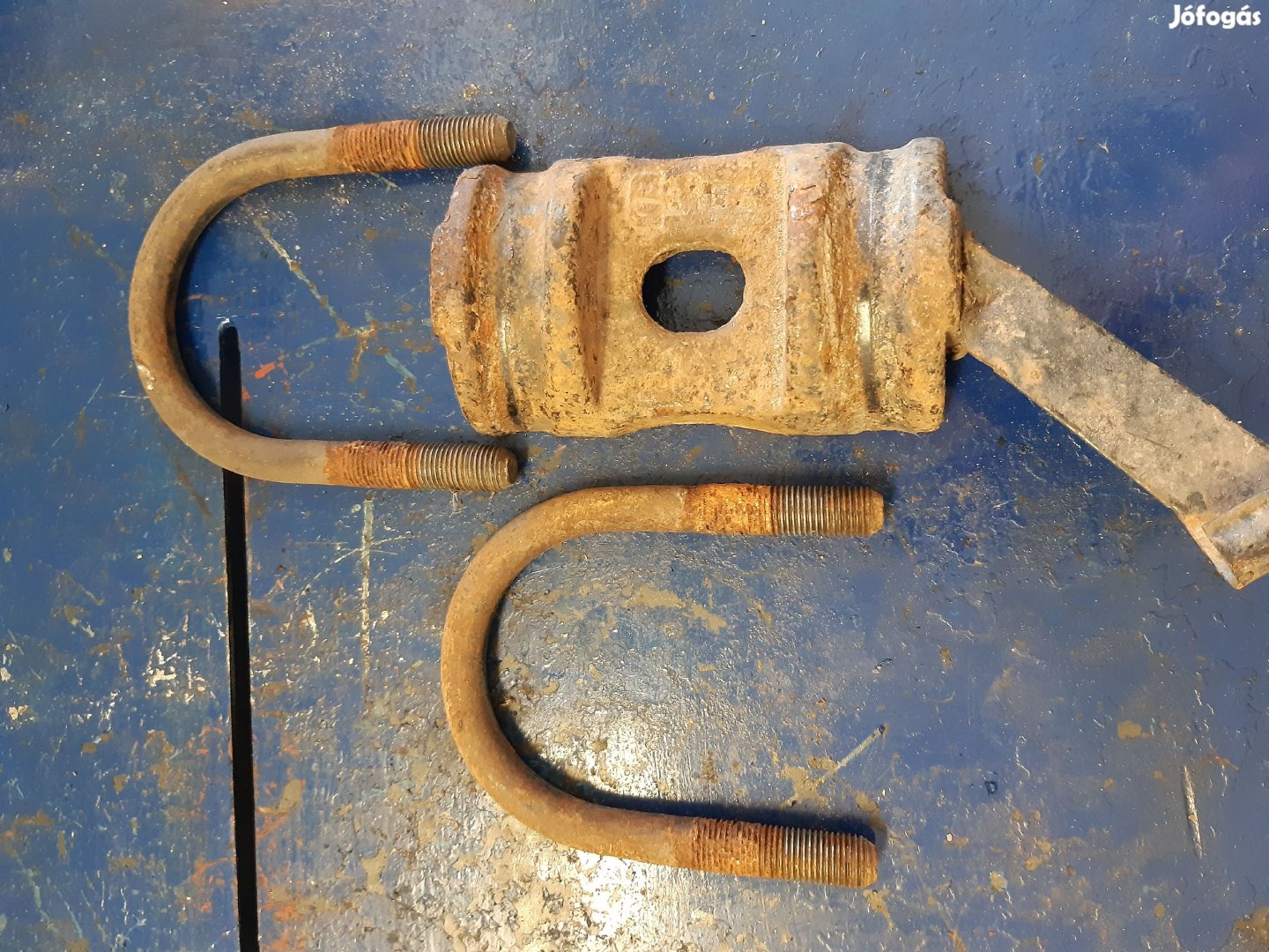 Ford Transit 06-13 Rugó Tartó Kengyel Cuppánt