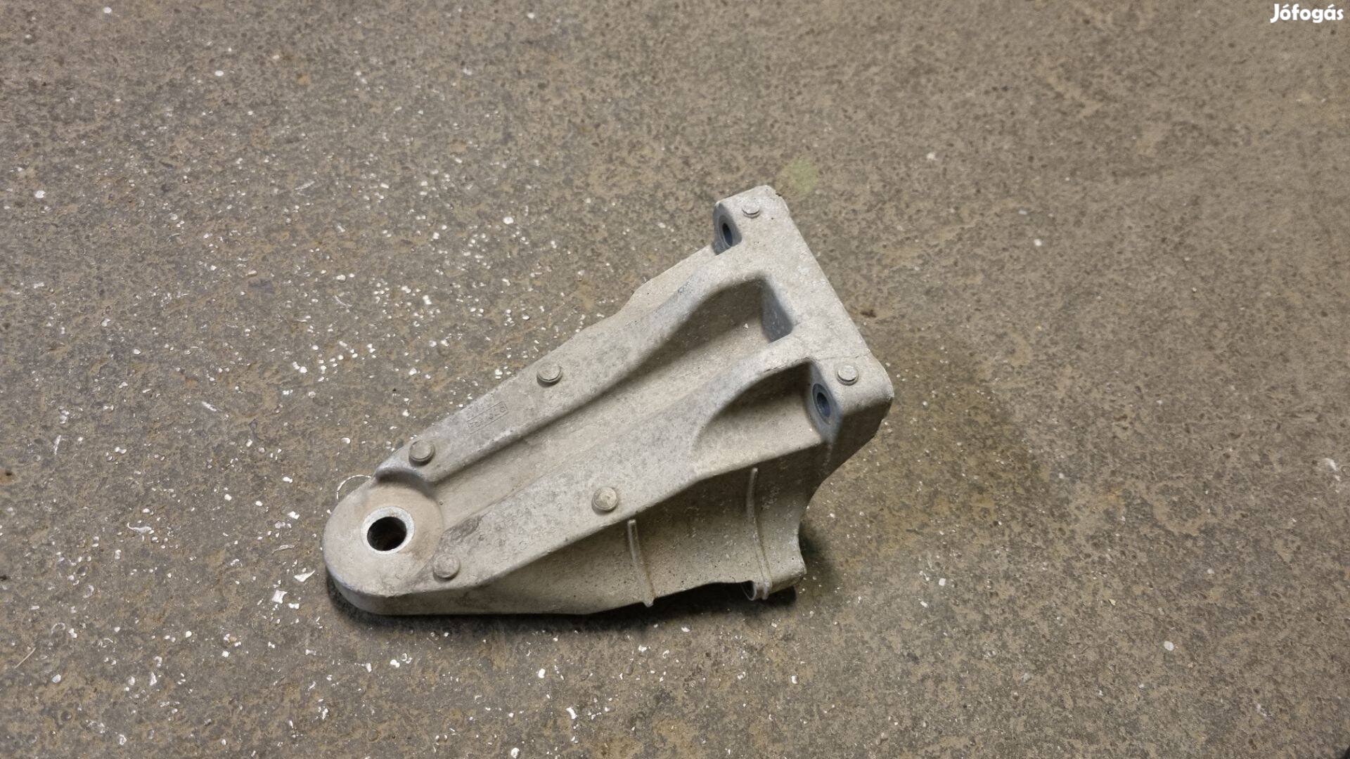 Ford Transit 2013- Motortartó bak BK31-6061-BA