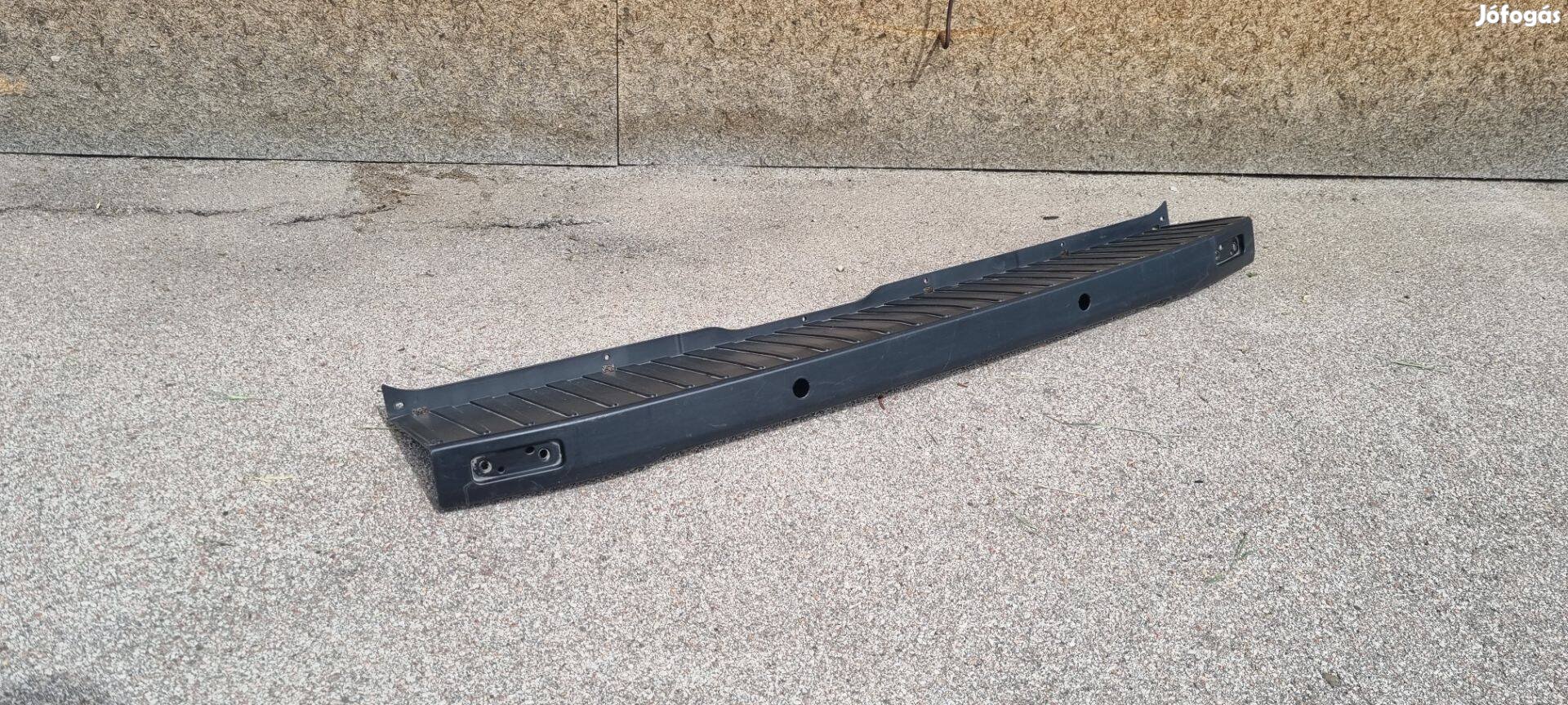 Ford Transit 2014- Hátsó lökhárító ( radaros )