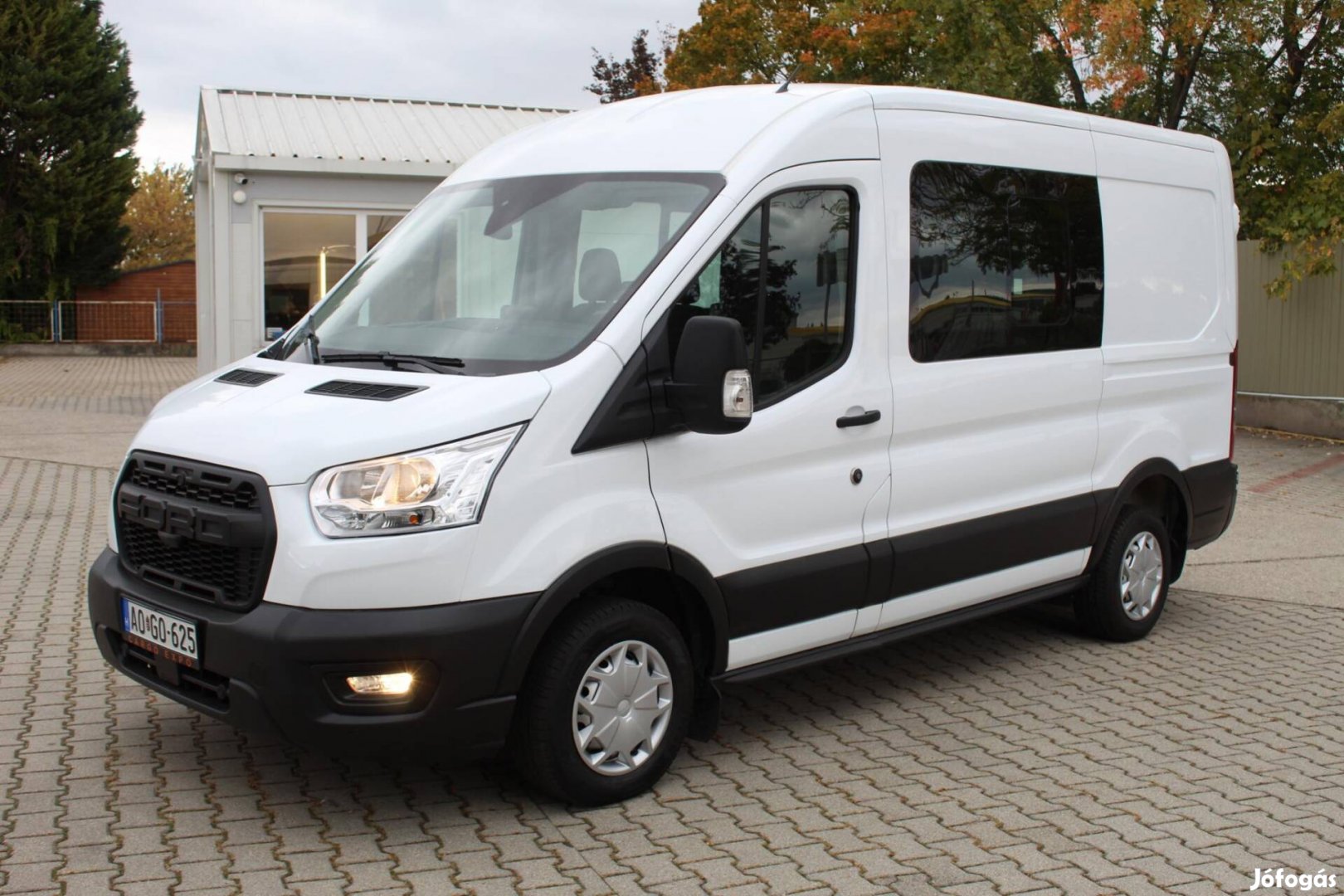 Ford Transit 2.0 TDCi 310 MWB Trend 130LE/ L2H2...
