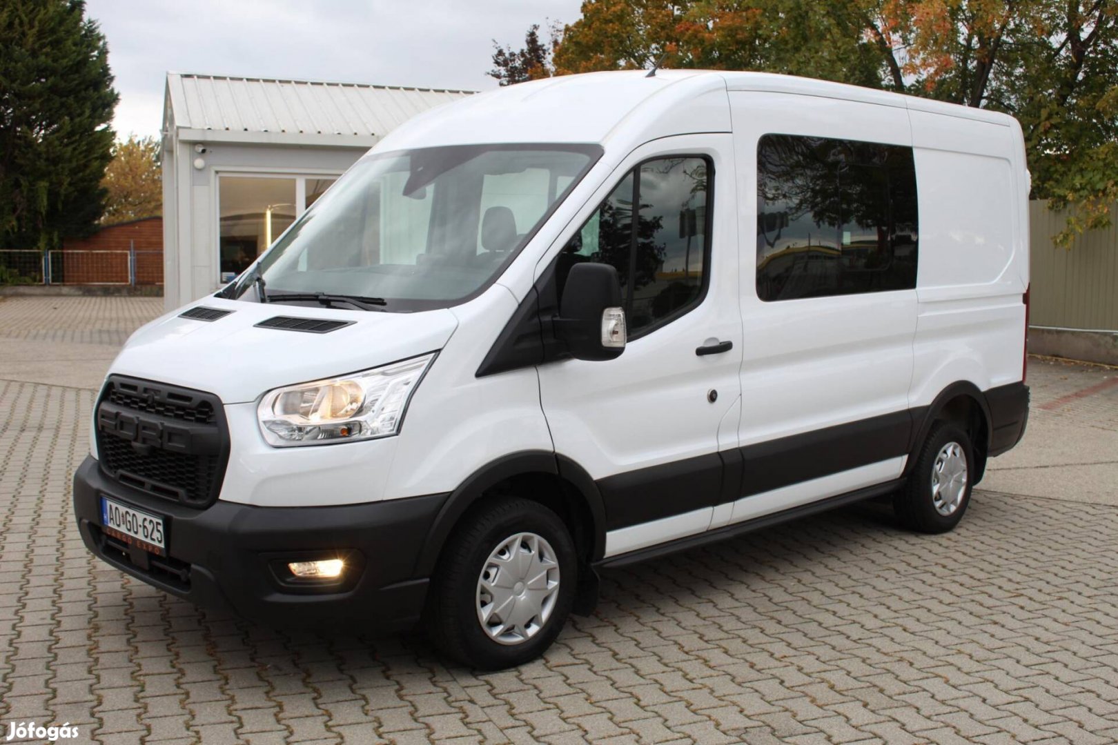 Ford Transit 2.0 TDCi 310 MWB Trend 130LE/ L2H2...