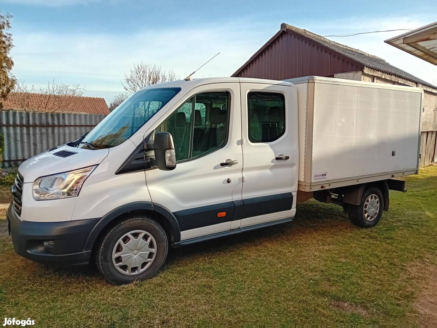 Ford Transit 2.0 TDCi 310 MWB Trend (7 személyes )