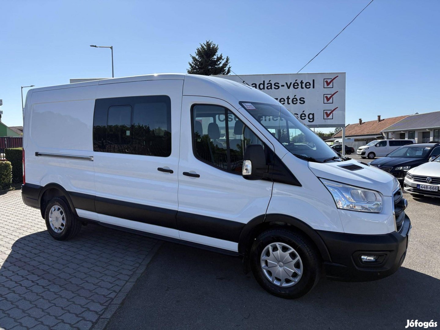 Ford Transit 2.0 TDCi 330 LWB Trend (6 személye...
