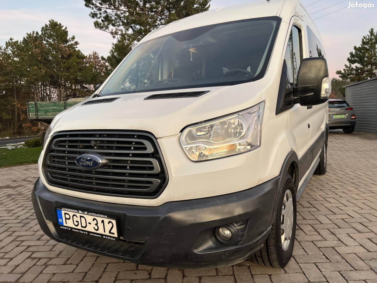 Ford Transit 2.0 TDCi 350 L2H2 Trend (9 személy...