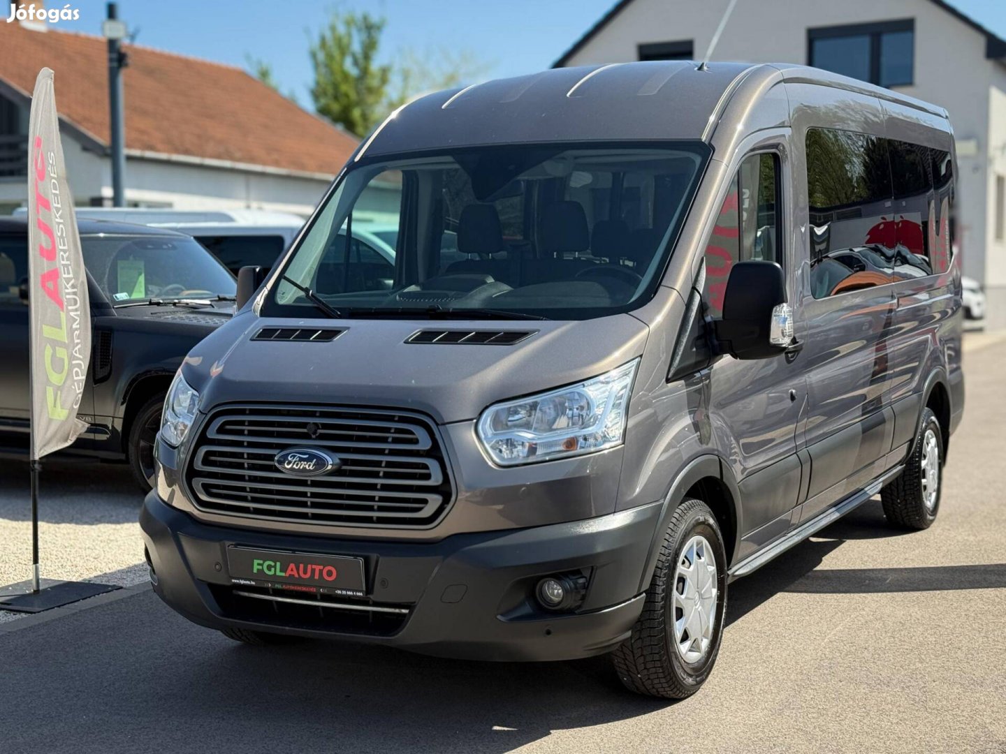 Ford Transit 2.0 TDCi 350 L3H2 Limited (9 szemé...