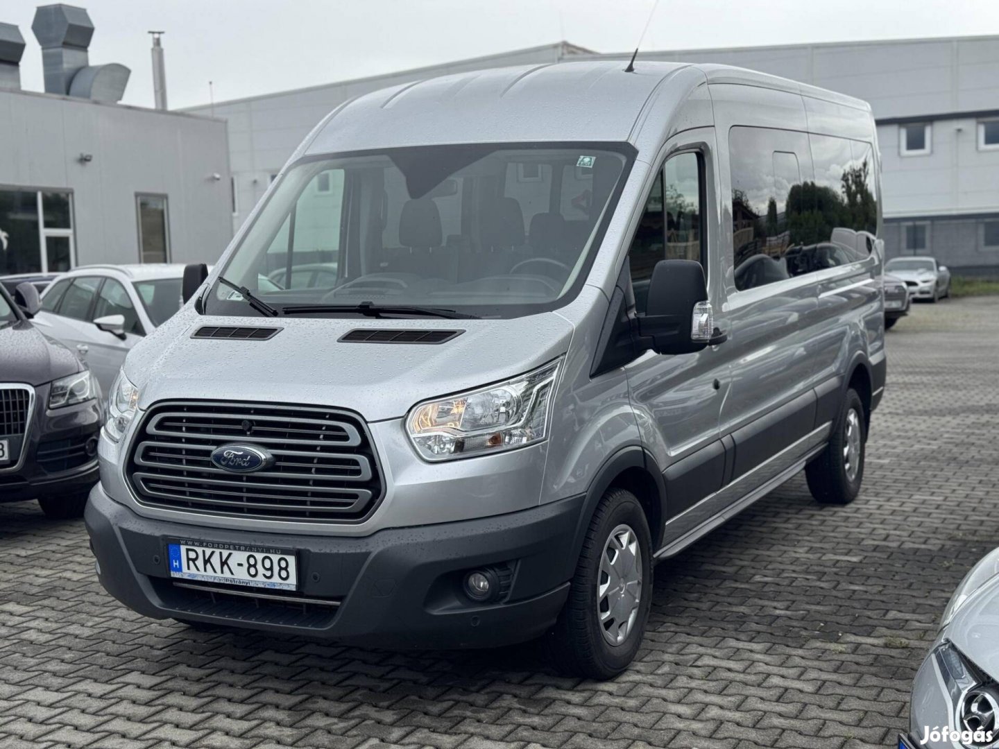 Ford Transit 2.0 TDCi 350 L3H2 Limited (9 szemé...
