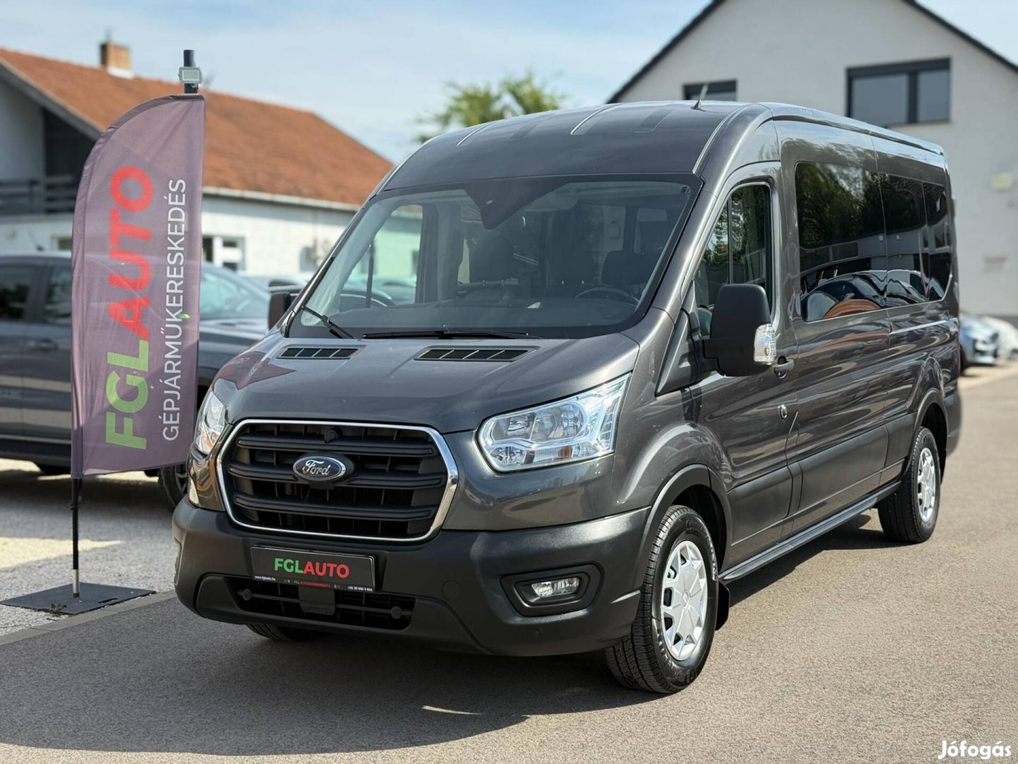 Ford Transit 2.0 TDCi 350 L3H2 Trend (9 személy...