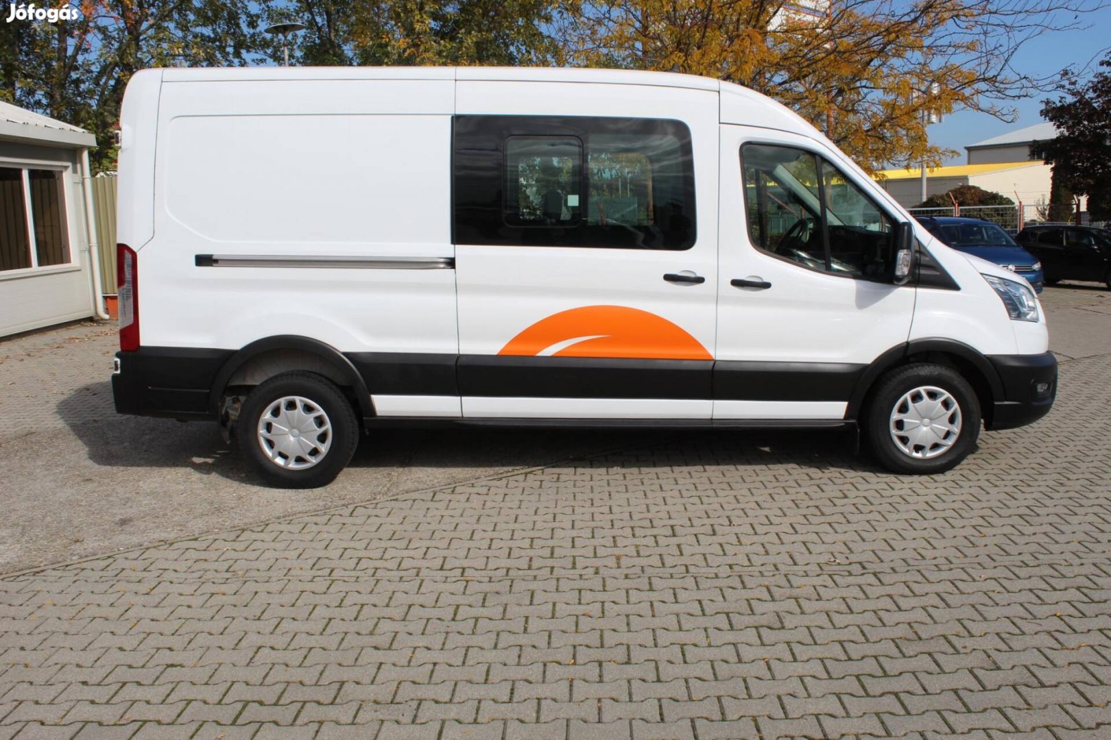 Ford Transit 2.0 TDCi 350 LWB Trend L3H2/ 130LE...