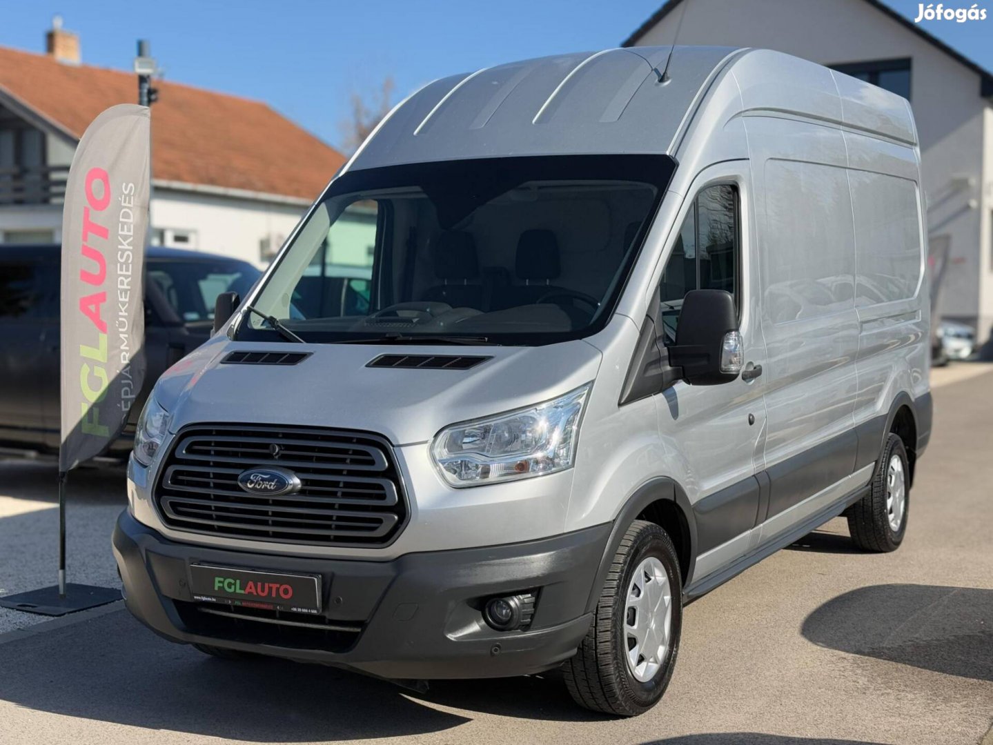 Ford Transit 2.0 TDCi 350 LWB Trend L3H3. A Leg...