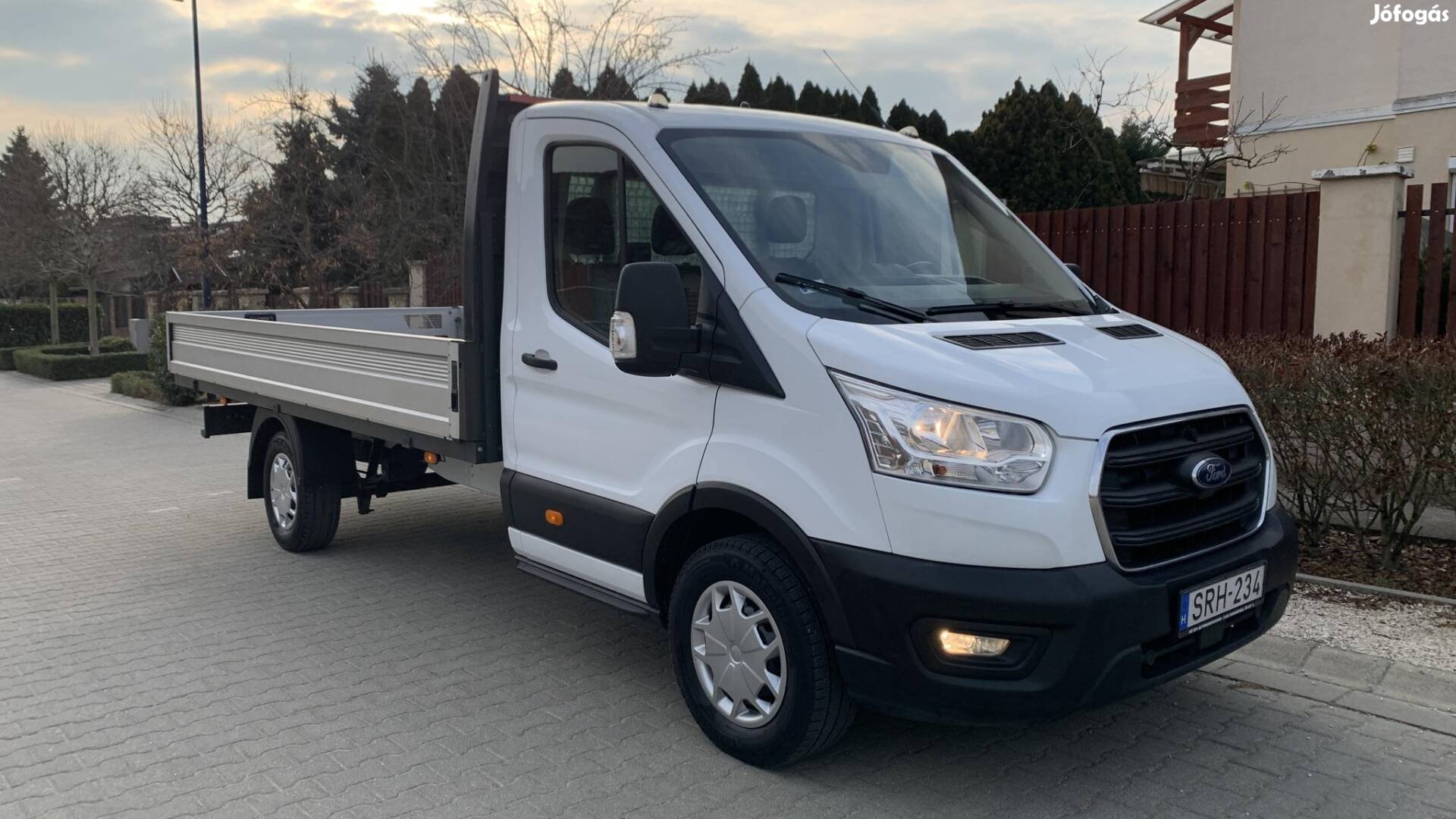 Ford Transit 2.0 TDCi 350 LWB Trend Végig-Márka...