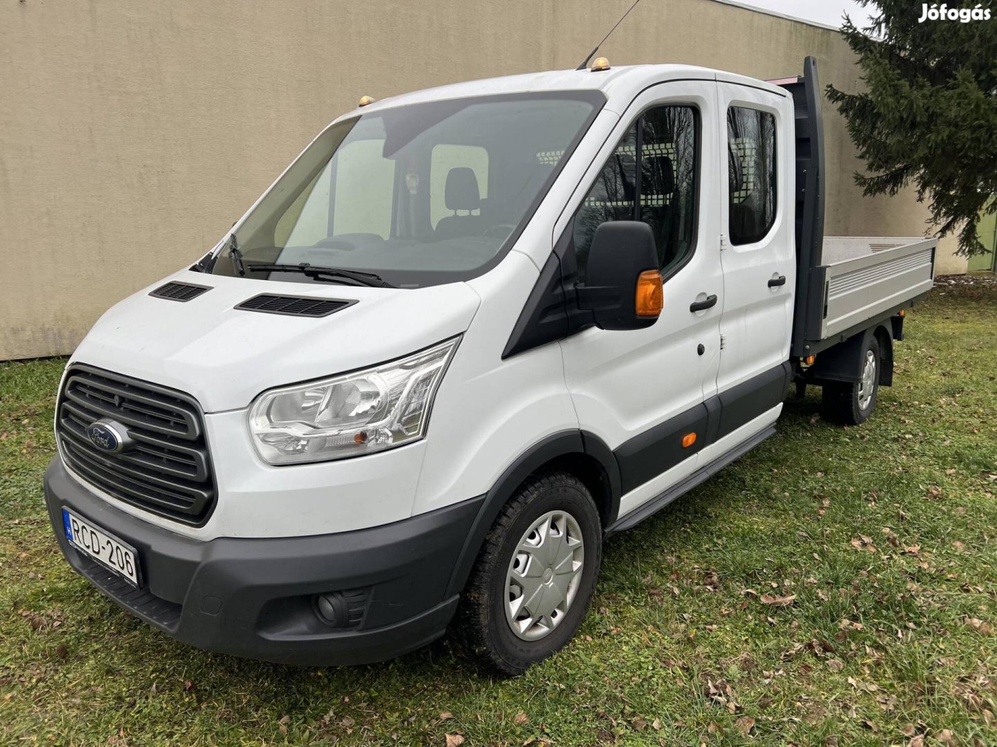 Ford Transit 2.0 TDCi 350 LWB Trend (7 személye...