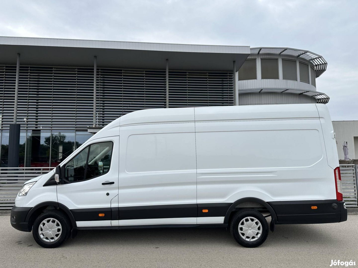 Ford Transit 2.0 TDCi 350 MWB Trend Magyarorszá...