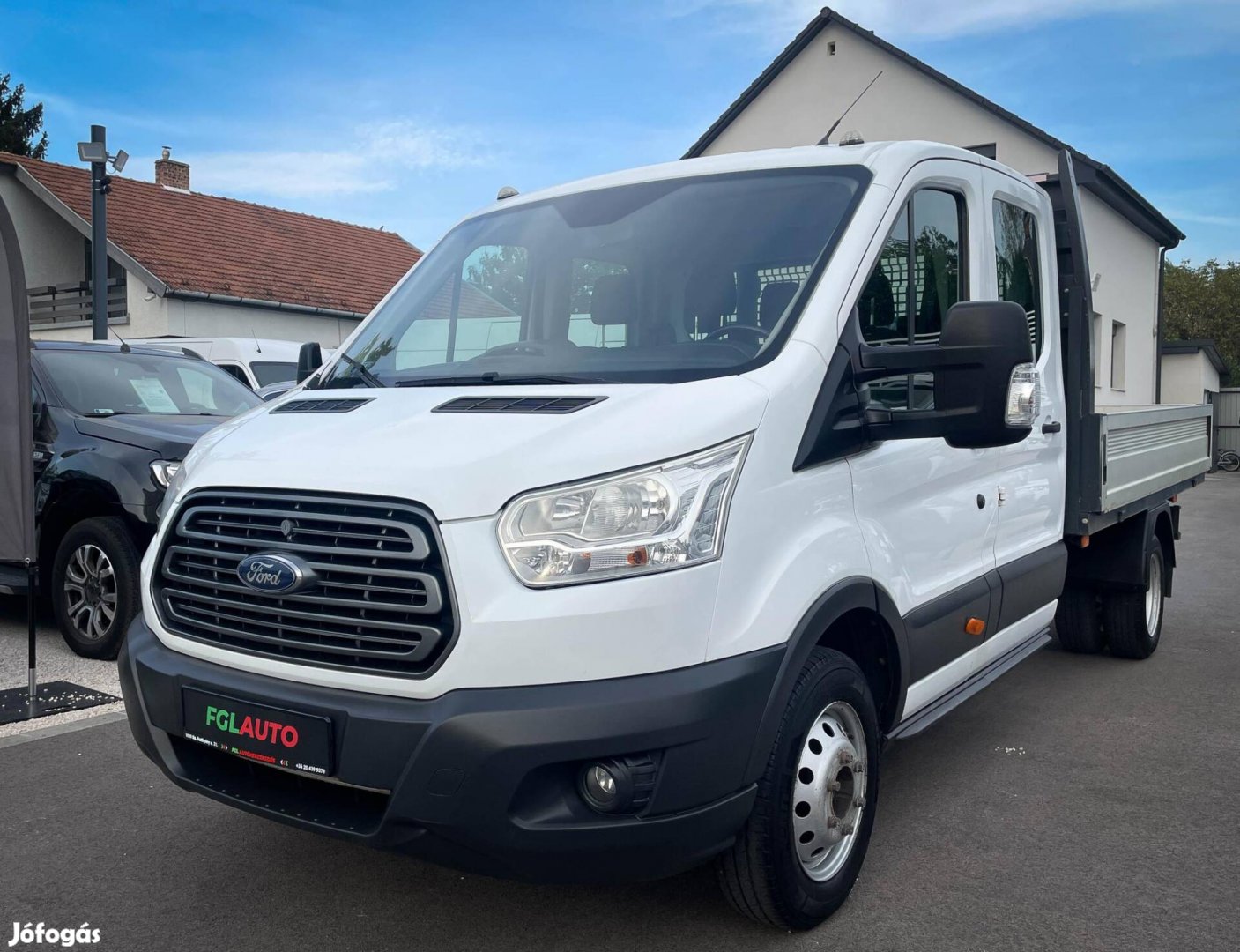 Ford Transit 2.0 TDCi 350 MWB Trend (7 személye...