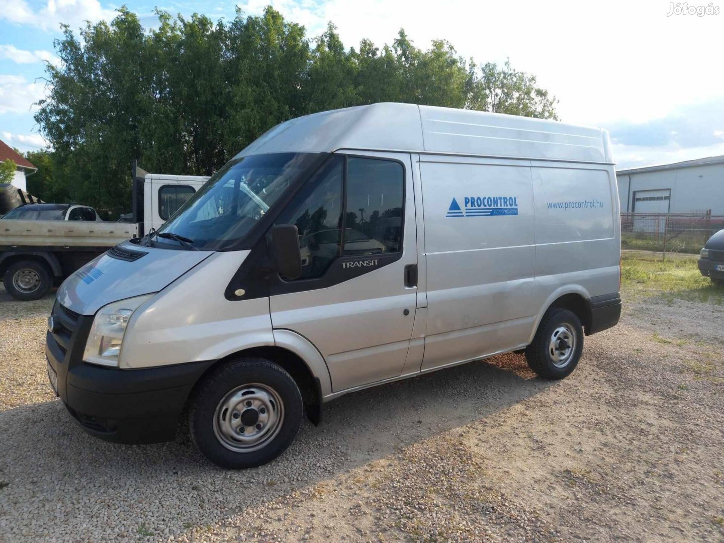 Ford Transit 2.2 TDCi 300 L Ambiente