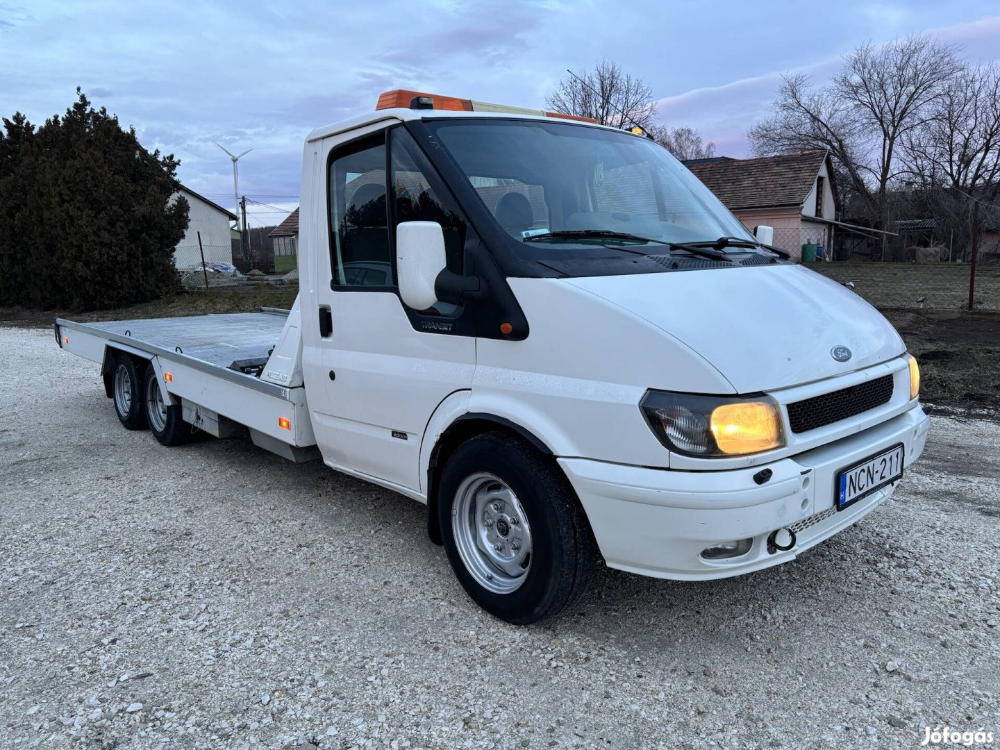 Ford Transit 2.4 TDE Algema hidroplatós autómentő