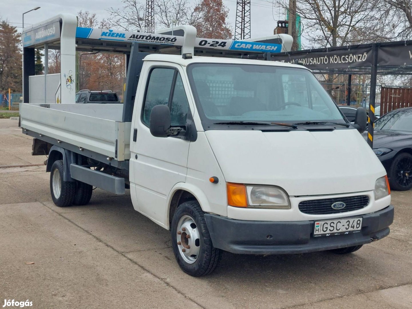 Ford Transit 2.5 DI 190 EL Platós. friss műszak...