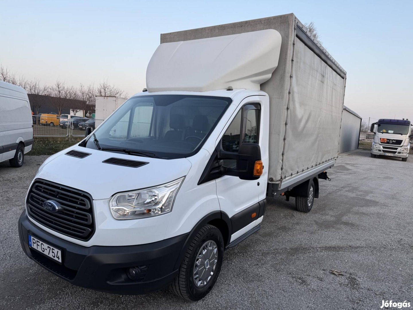 Ford Transit 4.2m plató ponyva Magyar 3% Kavosz...