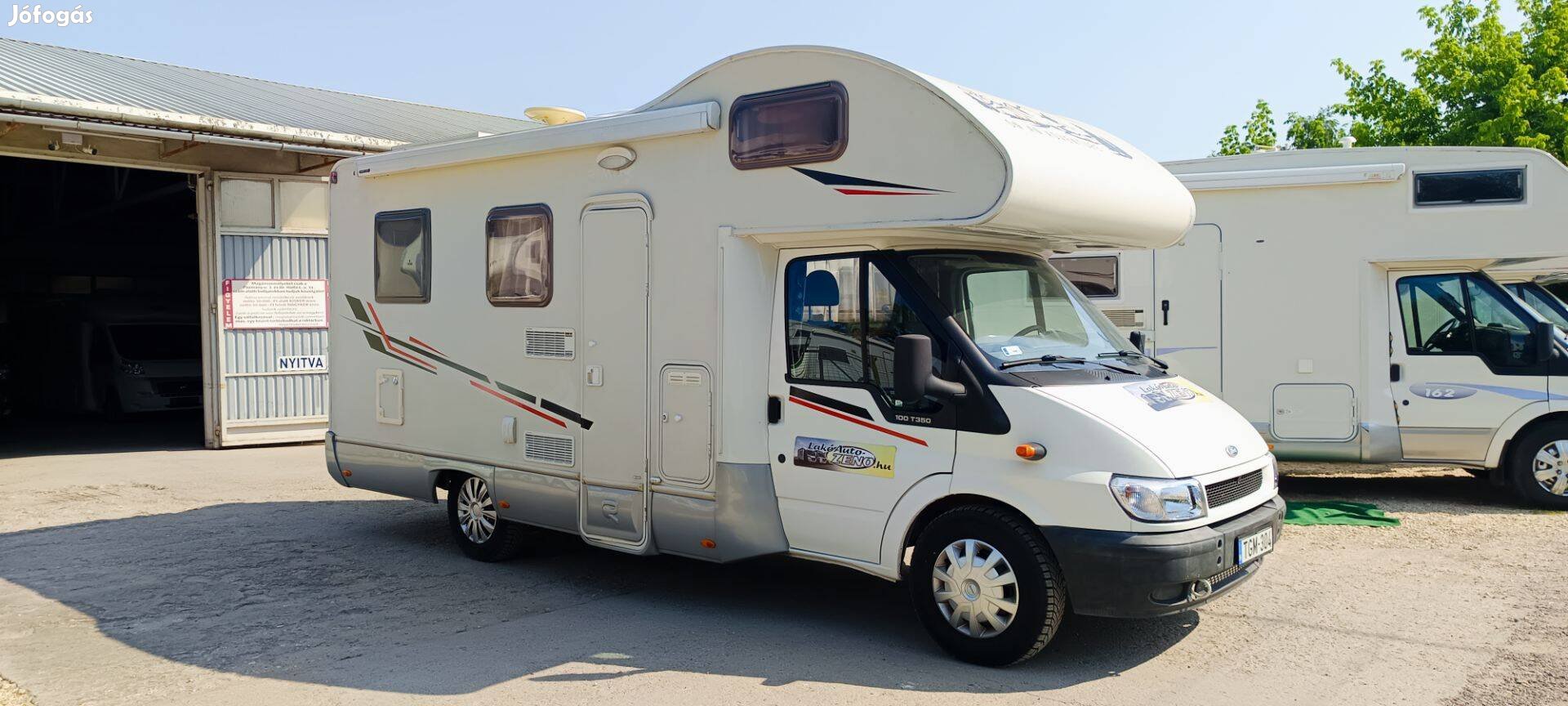 Ford Transit 6 személyes lakóautó