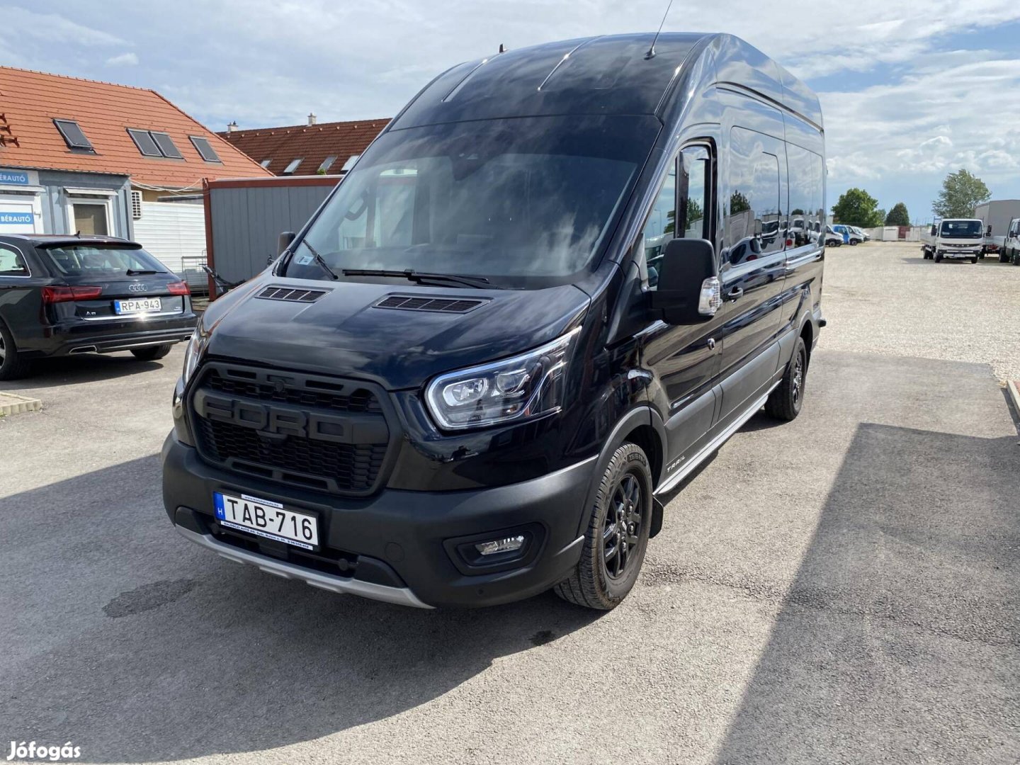 Ford Transit 7 személyes kisbusz