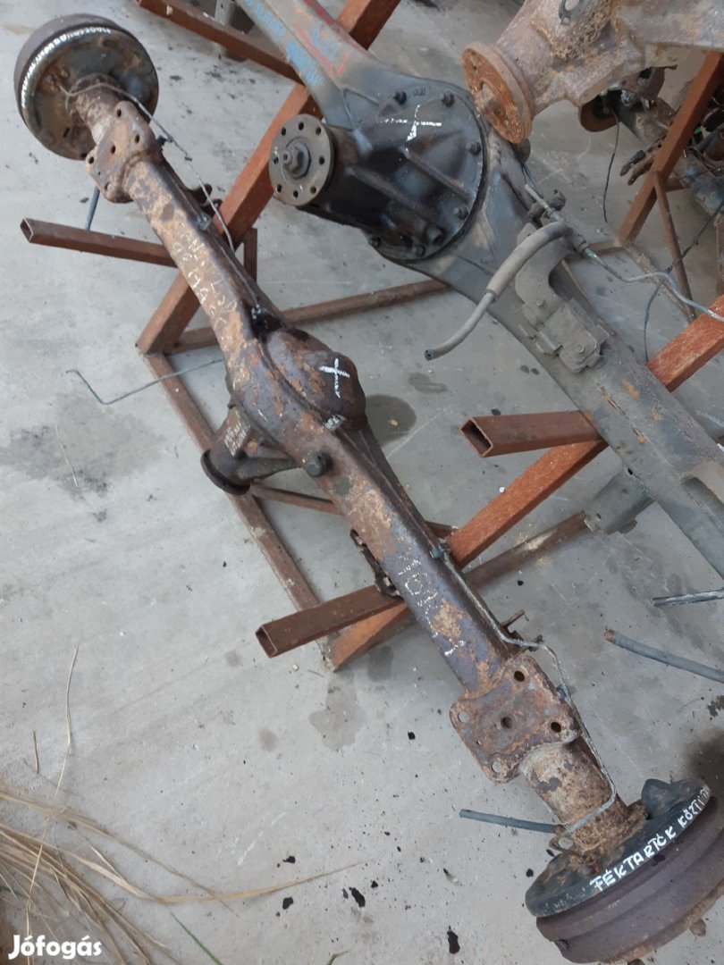 Ford Transit 96-00 Hátsó Híd Dobfékes