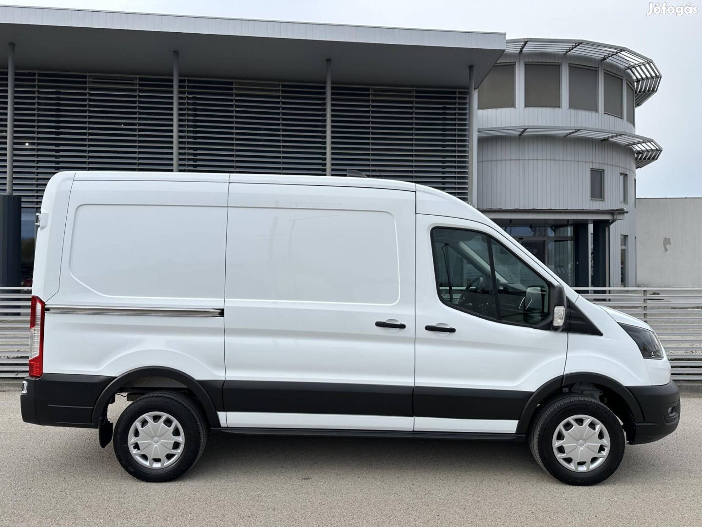 Ford Transit BEV 350 LWB Trend RWD 68 kw (Autom...