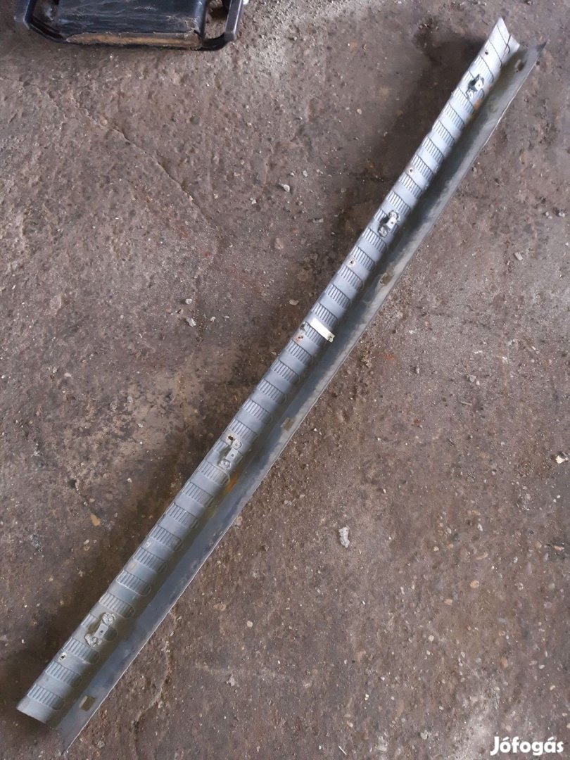 Ford Transit Connect Csomagtér Küszöb Takaró Burkolat