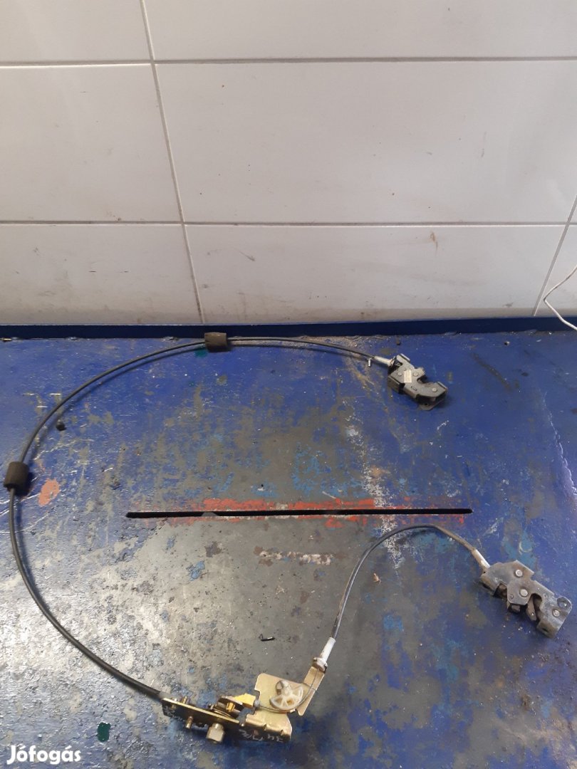 Ford Transit Connect Jobb Hátsó Ajtó Zárszerkezet