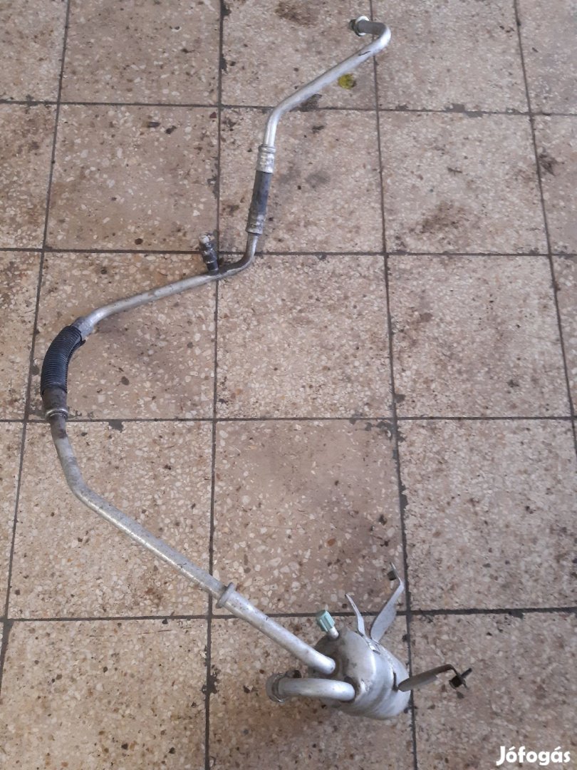 Ford Transit Connect Klímacső