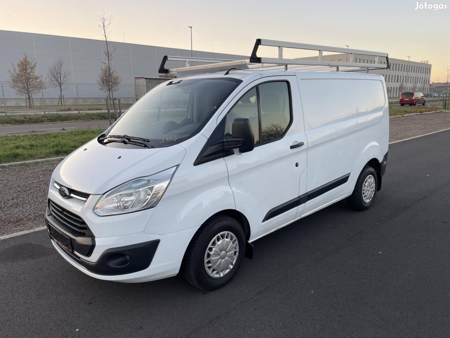 Ford Transit Custom 2.2 TDCi 310 Swb Trend végi...