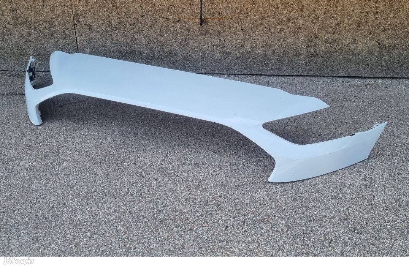 Ford Transit Tourneo Connect 2018- Első lökhárító felső rész