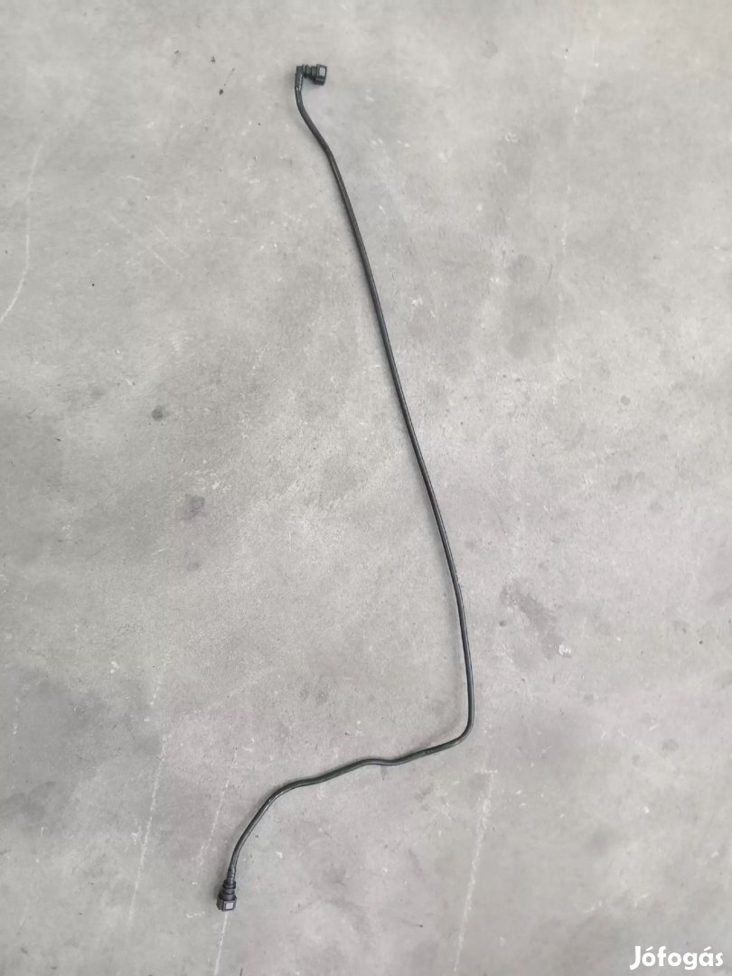 Ford Transit Tranzit 06- Víztartály vízhűtő közti műanyag