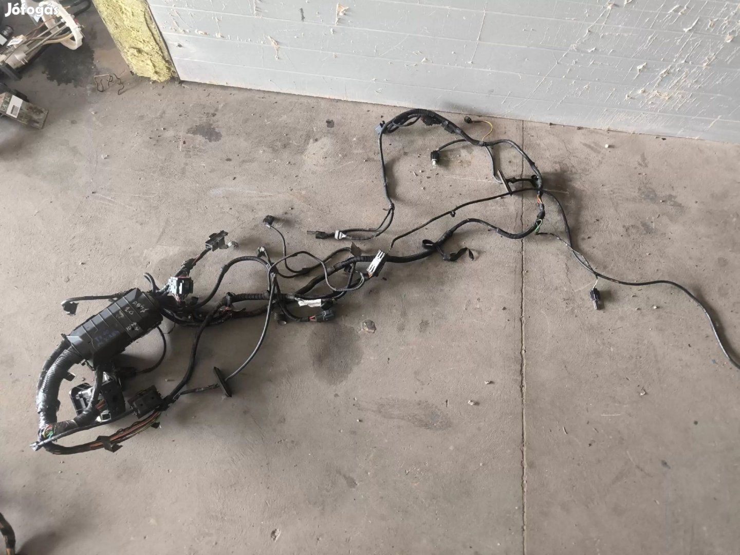 Ford Transit Tranzit MK6 00- Motortér biztosítéktábla