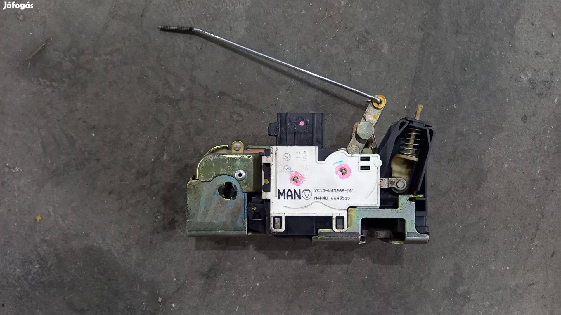 Ford Transit Tranzit MK6 MK7 Hátsó ajtó manuális zárszerkezet 5153