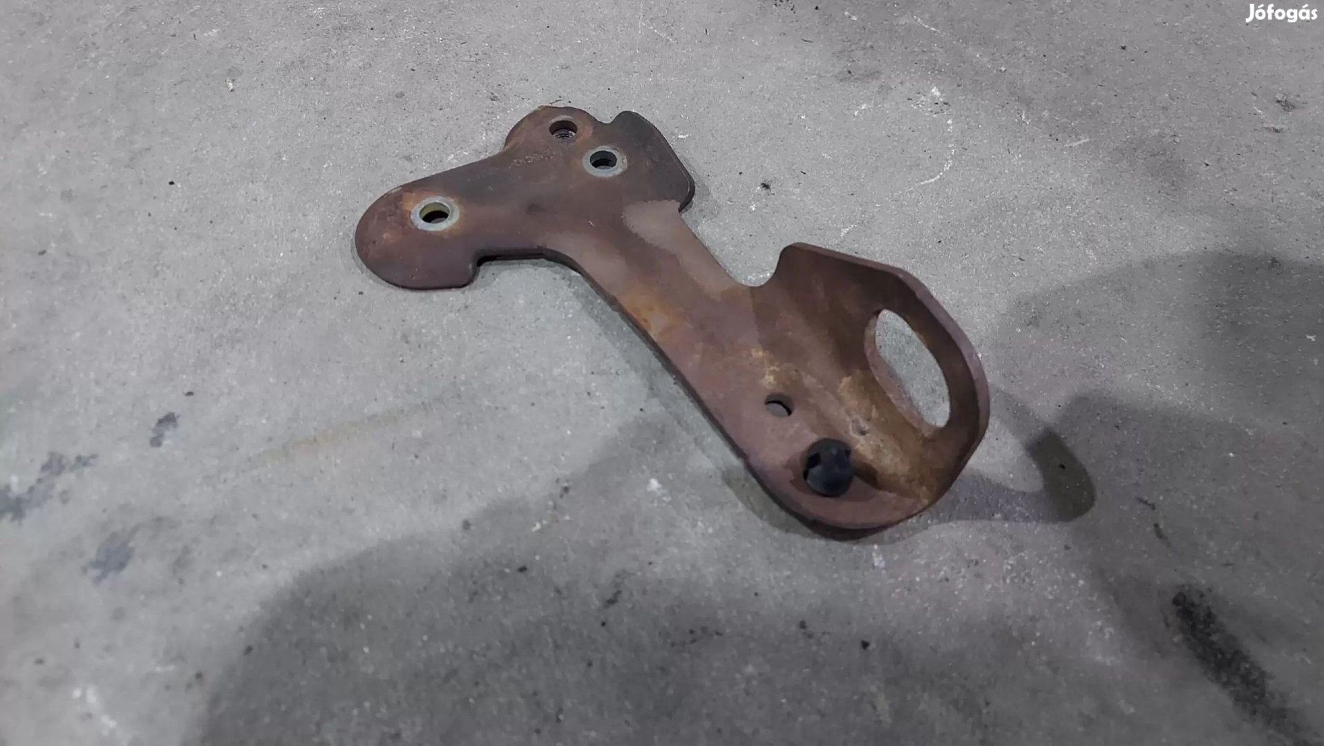 Ford Transit Tranzit MK7 06 Motorkiemelő fül konzol kampó