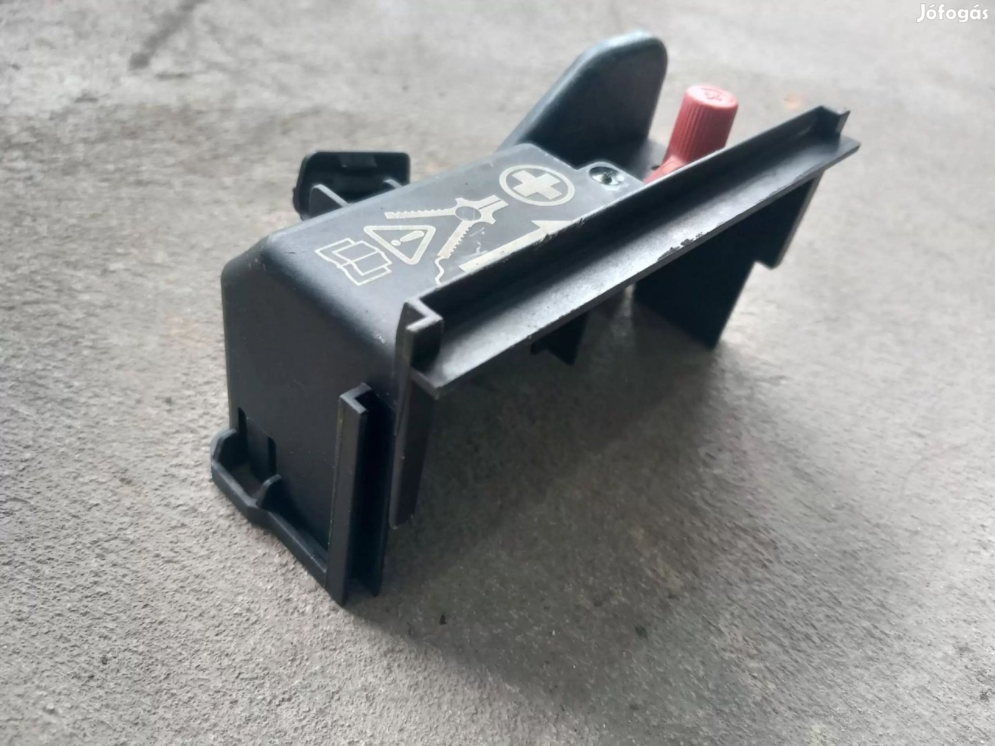 Ford Transit Tranzit MK7 06- Bikázási pont műanyag burkolat