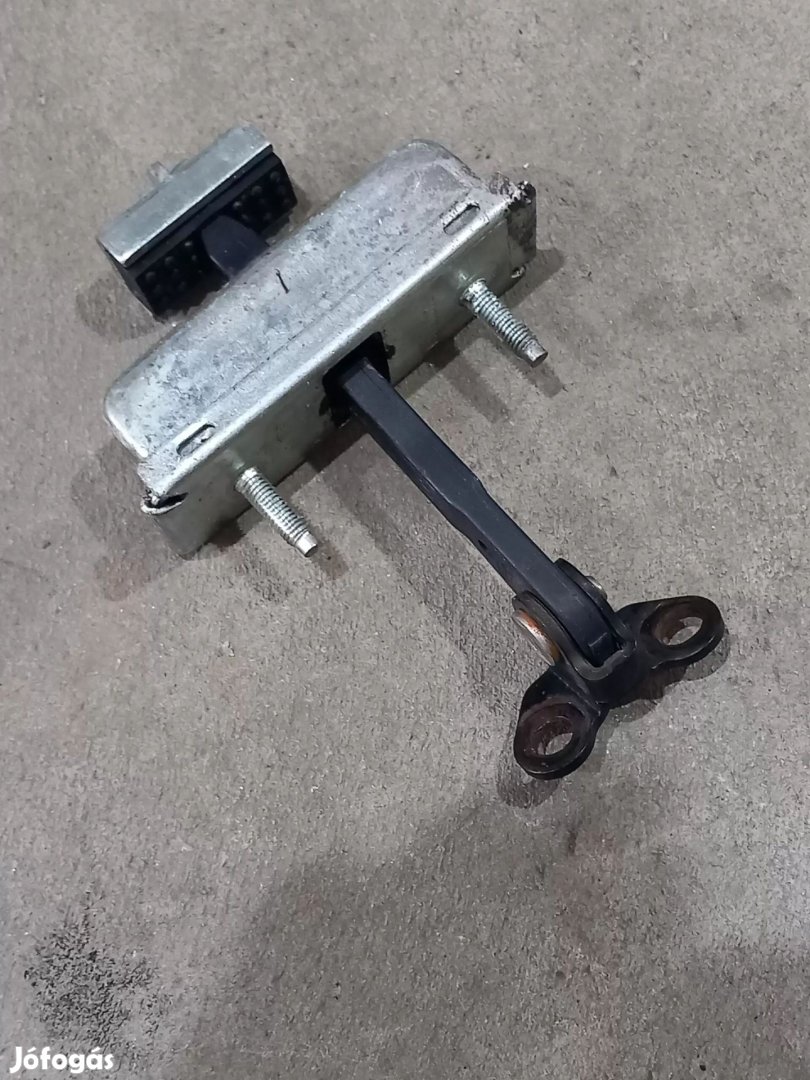 Ford Transit Tranzit MK7 06- Első ajtó határoló rögzítő