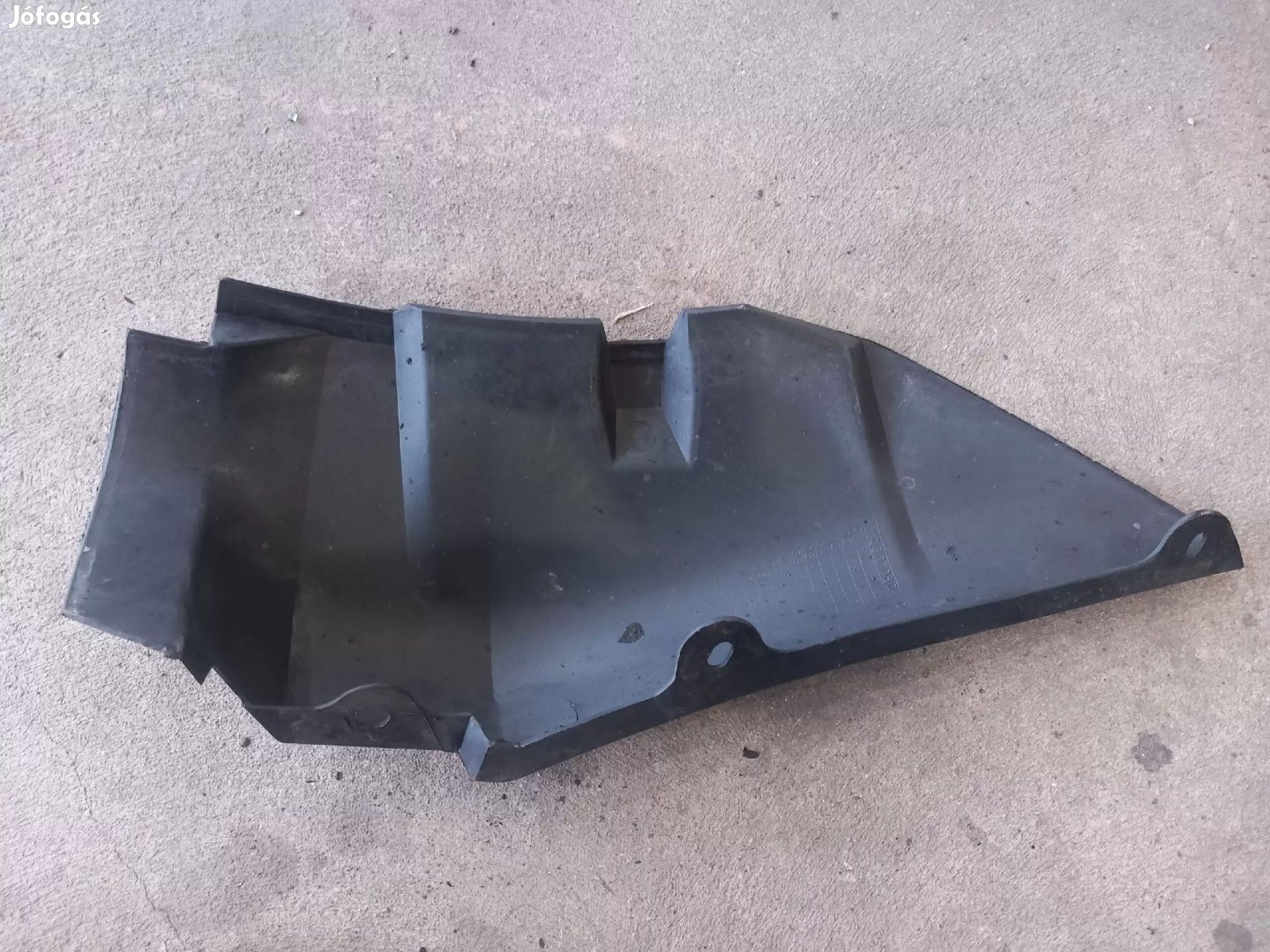 Ford Transit Tranzit MK7 06- Első sárvédő sárfogó dobbetét