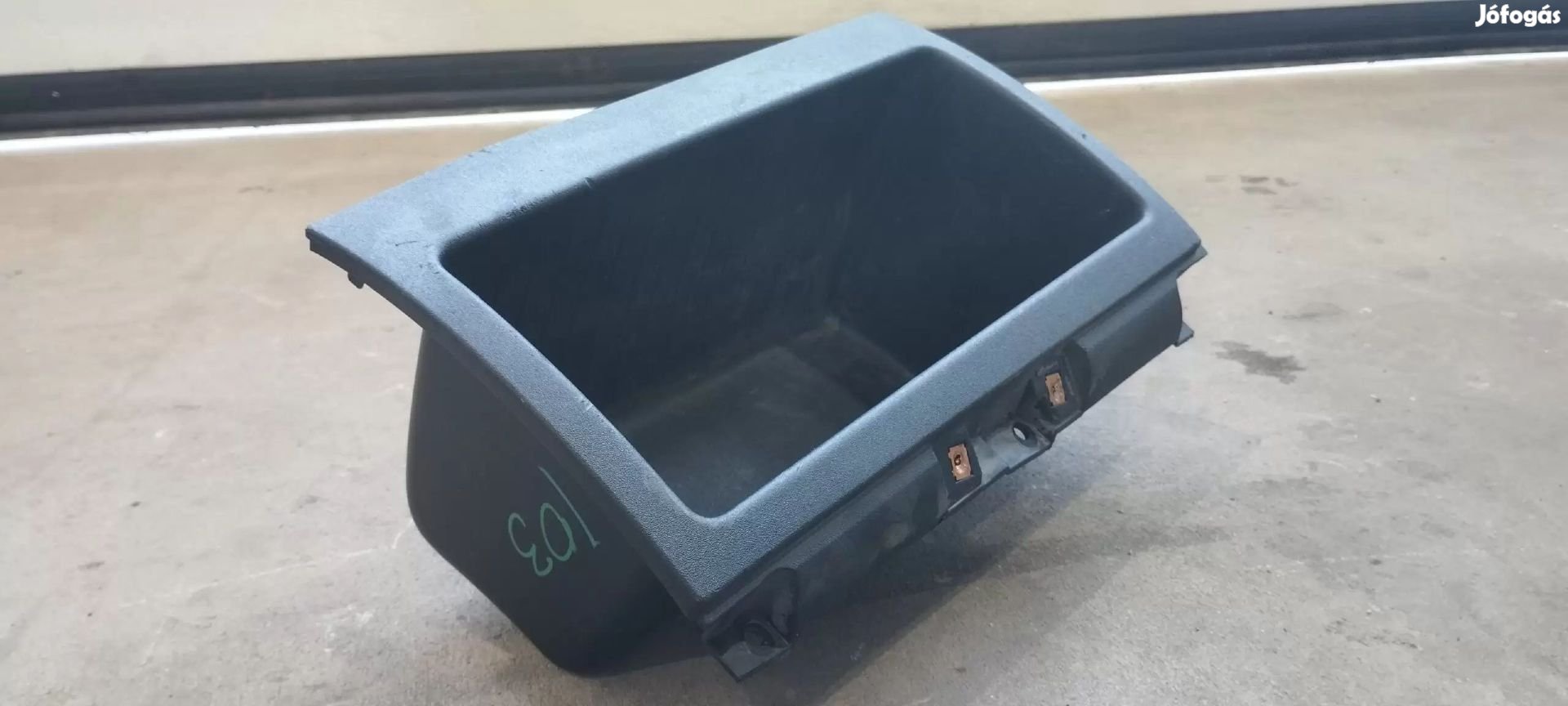 Ford Transit Tranzit MK7 06- Műszerfal jobb oldali középső