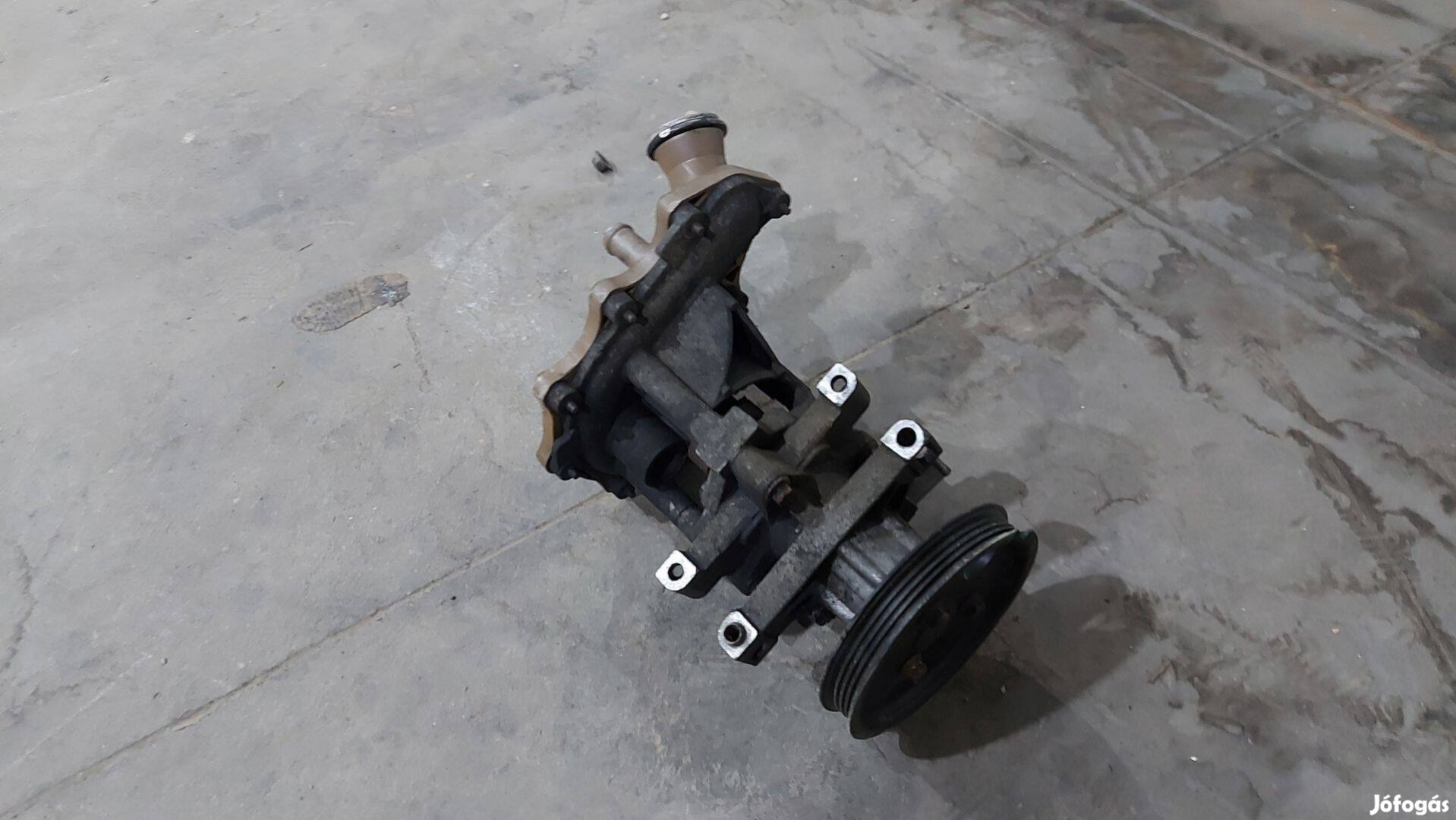 Ford Transit Tranzit MK7 06- Szervószivattyú szervópumpa vízpumpa 7838